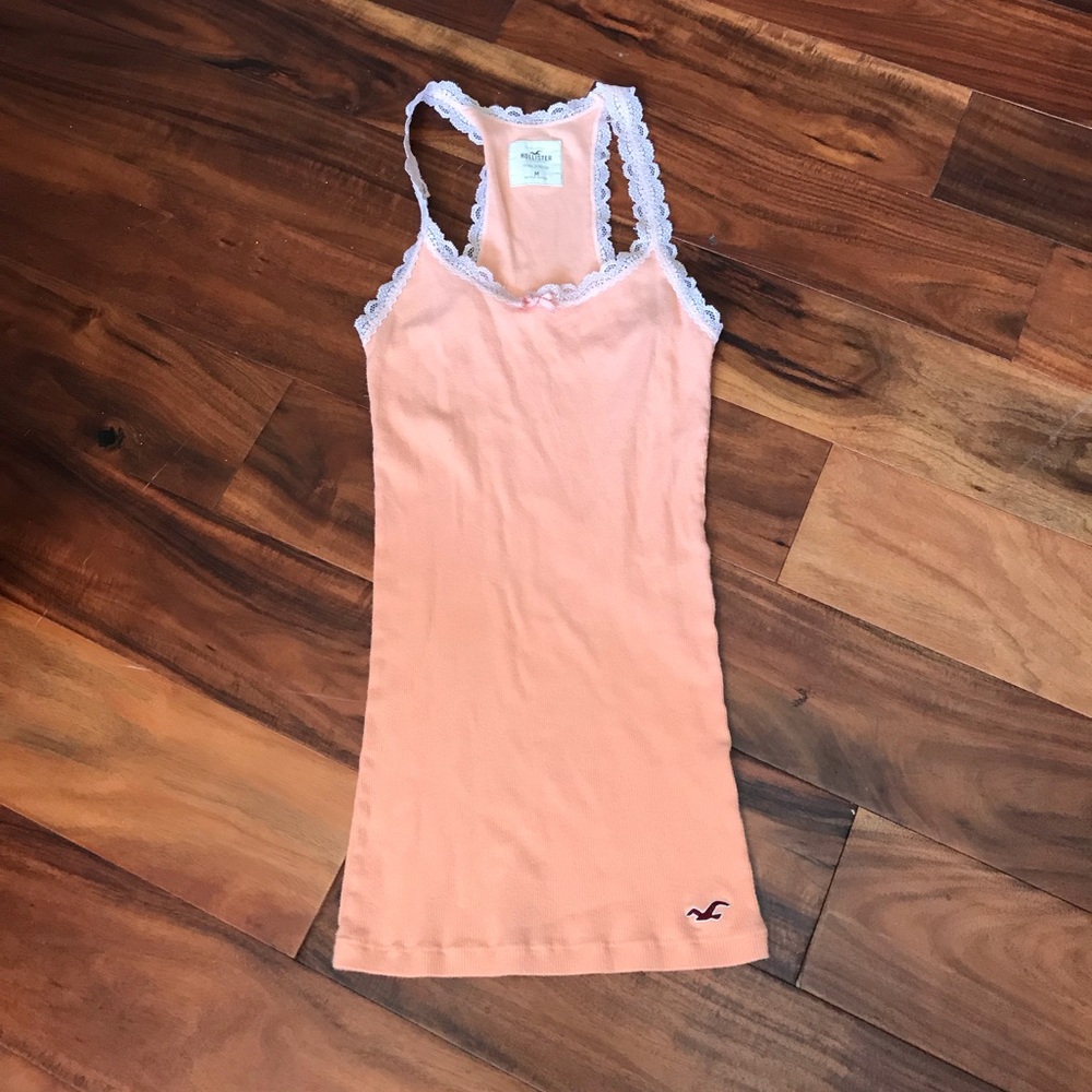 Hollister tank.